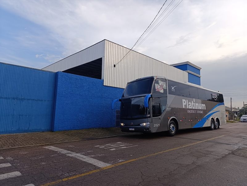 Ônibus Platinum Turismo